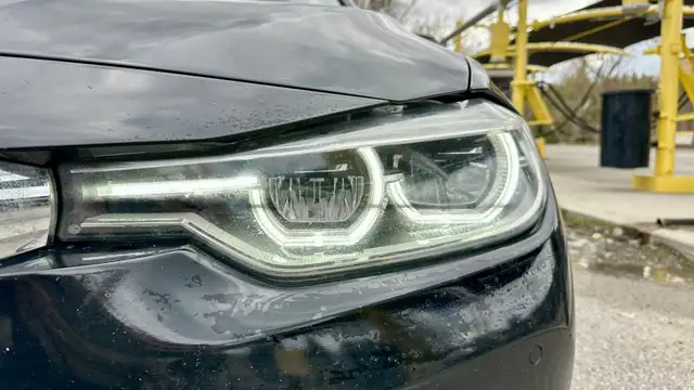 2017 BMW 3 SERIES 330I XDRIVE - Photo 11