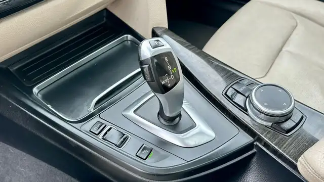 2017 BMW 3 SERIES 330I XDRIVE - Photo 21