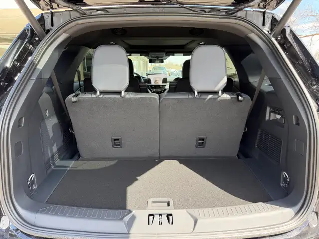 2026 Ford Explorer TREMOR | TREMOR ULTIMATE PACKAGE | BLUECRUISE - Photo 10