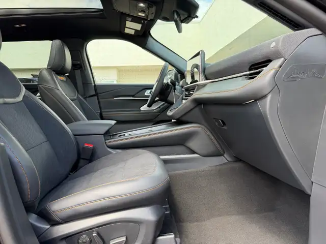 2026 Ford Explorer TREMOR | TREMOR ULTIMATE PACKAGE | BLUECRUISE - Photo 37