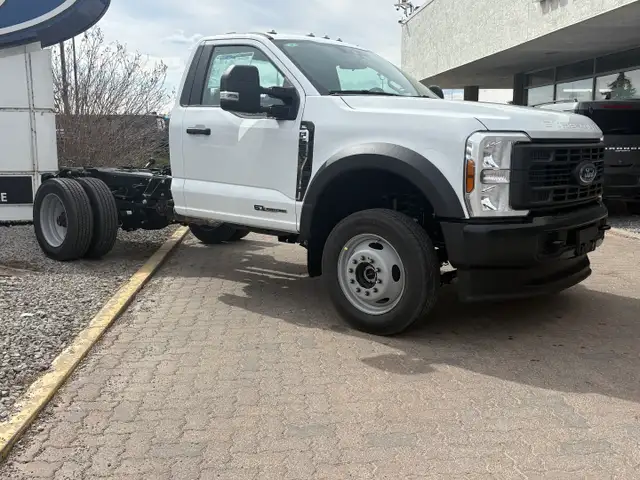 2026 Ford Super Duty F-550 DRW XL | PAYLOAD PLUS PACKAGE | TOW P - Photo 2