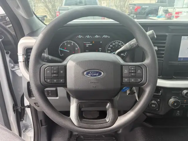 2026 Ford Super Duty F-550 DRW XL | PAYLOAD PLUS PACKAGE | TOW P - Photo 19