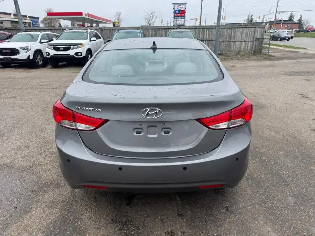2013 Hyundai Elantra GLS, NO ACCIDENTS, WELL MAINTAINED, CERTIFI - Photo 4