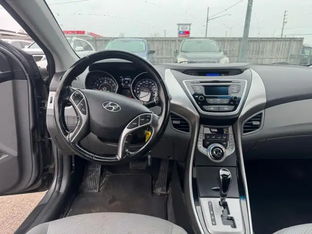 2013 Hyundai Elantra GLS, NO ACCIDENTS, WELL MAINTAINED, CERTIFI - Photo 12
