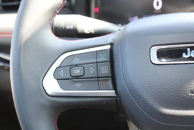 2024 Jeep Compass Trailhawk - Photo 15