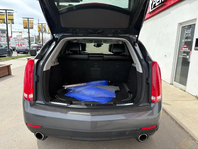 2013 Cadillac SRX AWD Luxury - Photo 17