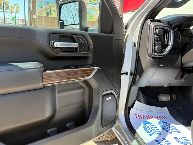 2023 Chevrolet Silverado 3500HD 4WD Crew Cab 159' High Country - Photo 10