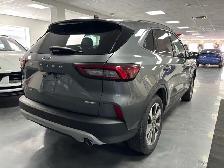2025 Ford Escape Platinum AWD - Photo 5