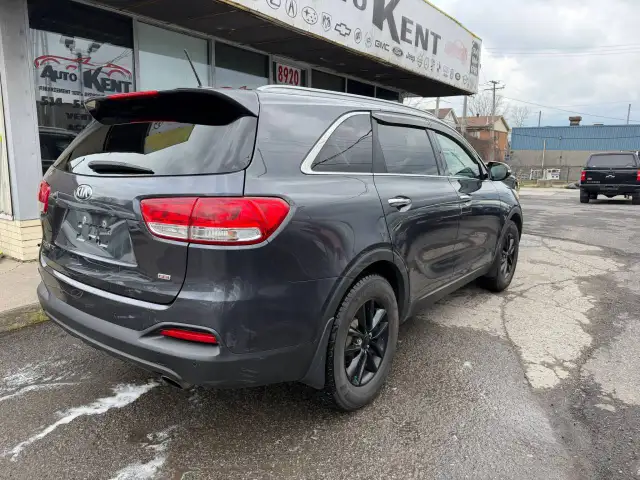 2016 KIA Sorento LX / 4 CYLINDRES / AUTOMATIQUE / - Photo 6