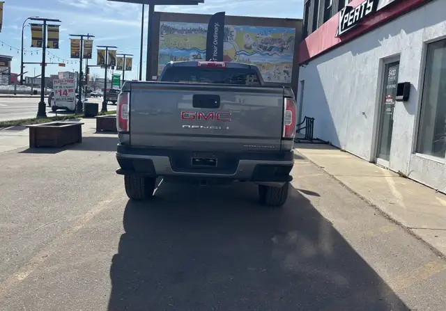 2022 GMC Canyon 4WD Crew Cab 141' Denali - Photo 8