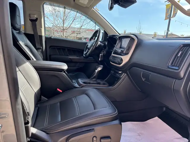 2022 GMC Canyon 4WD Crew Cab 141' Denali - Photo 17