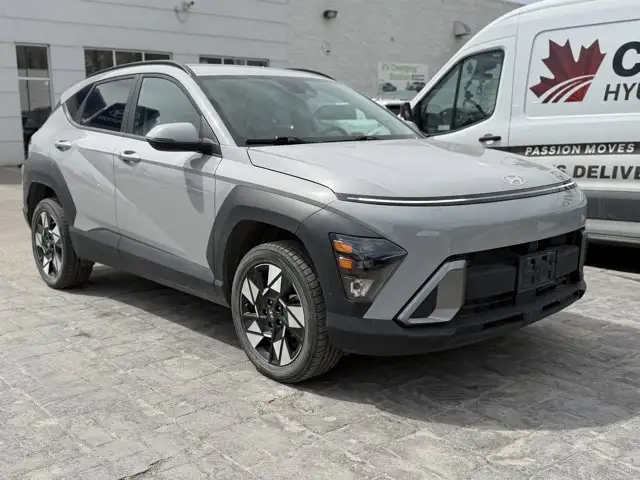 2024 Hyundai Kona Preferred AWD | Apple CarPlay | No Accidents - Photo 4
