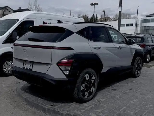 2024 Hyundai Kona Preferred AWD | Apple CarPlay | No Accidents - Photo 7