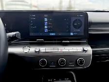 2024 Hyundai Kona Preferred AWD | Apple CarPlay | No Accidents - Photo 18