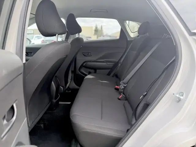 2024 Hyundai Kona Preferred AWD | Apple CarPlay | No Accidents - Photo 24