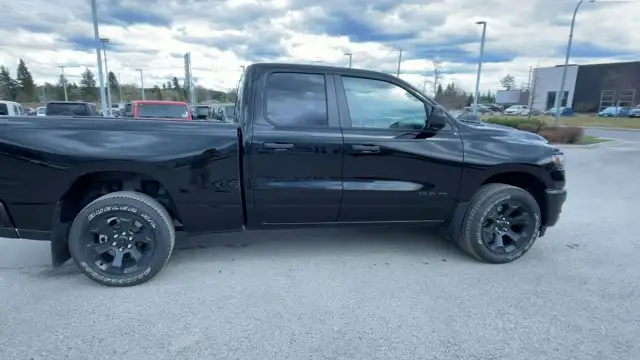 2026 Ram 1500 Express - Photo 10