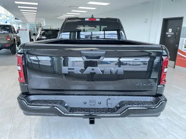 2026 Ram 1500 Express - Photo 12