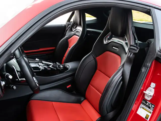 2017 Mercedes-Benz AMG GT AMG GT COUPE|CLEAN CARFAX||RED ON RED| - Photo 9