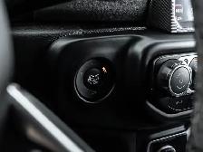 2019 Jeep Wrangler UNLIMITED SAHARA|LED|UPGRADE RIMS|BACKUP CAM| - Photo 25