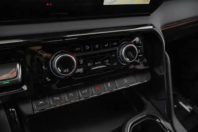 2026 GMC Sierra 1500 AT4 - Photo 27