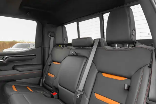 2026 GMC Sierra 1500 AT4 - Photo 34