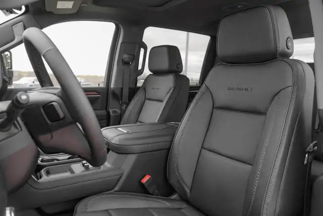 2026 GMC Sierra 3500HD Denali - Photo 31