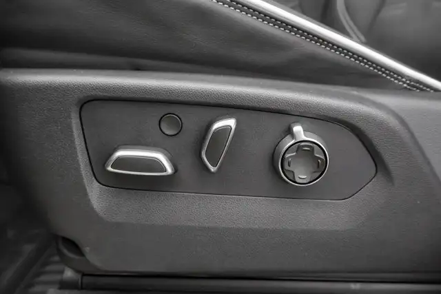 2026 GMC Sierra 1500 AT4X - Photo 16