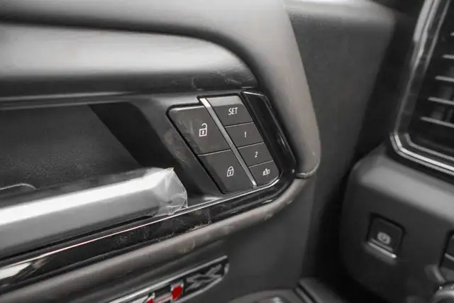 2026 GMC Sierra 1500 AT4X - Photo 18