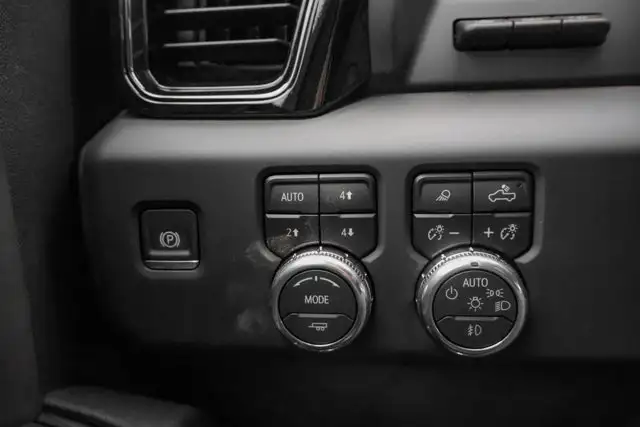 2026 GMC Sierra 1500 AT4X - Photo 19