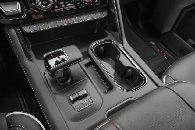 2026 GMC Sierra 1500 AT4X - Photo 28
