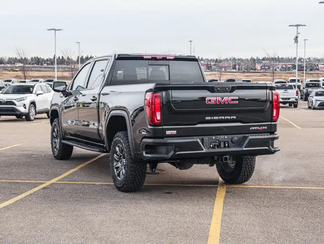 2026 GMC Sierra 1500 AT4X - Photo 6