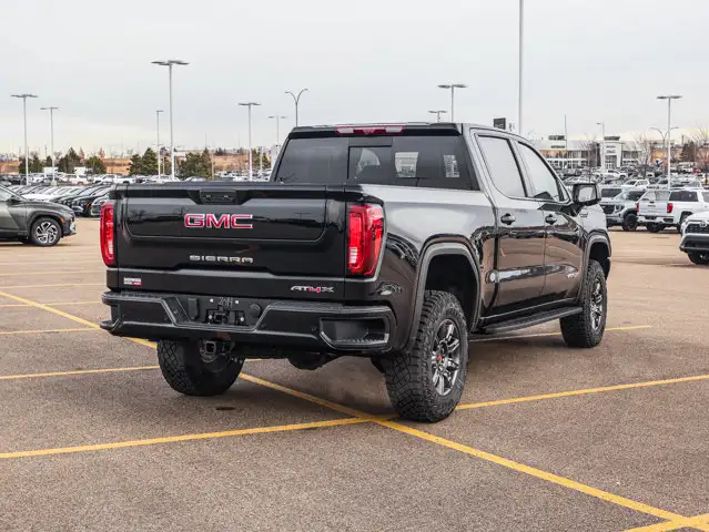 2026 GMC Sierra 1500 AT4X - Photo 8