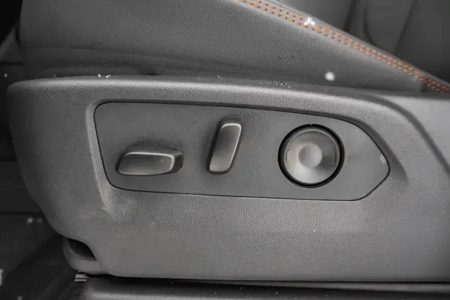 2026 GMC Sierra 1500 AT4 - Photo 16