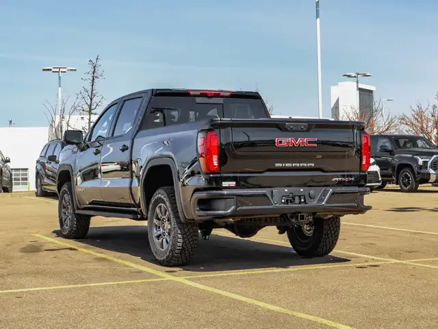 2026 GMC Sierra 1500 AT4X - Photo 6