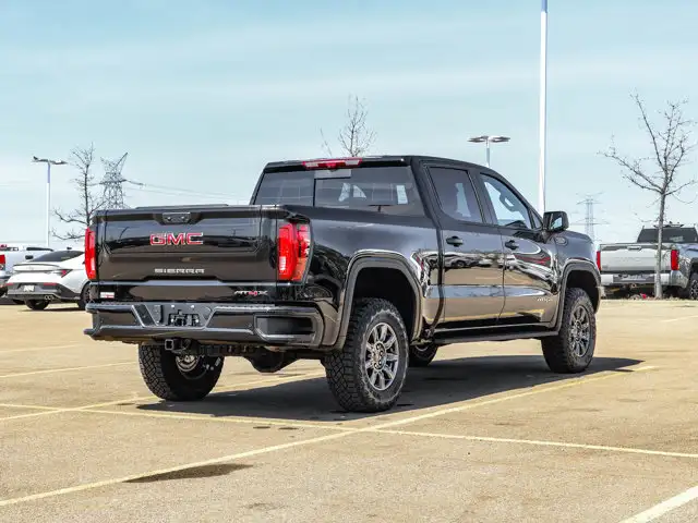 2026 GMC Sierra 1500 AT4X - Photo 8