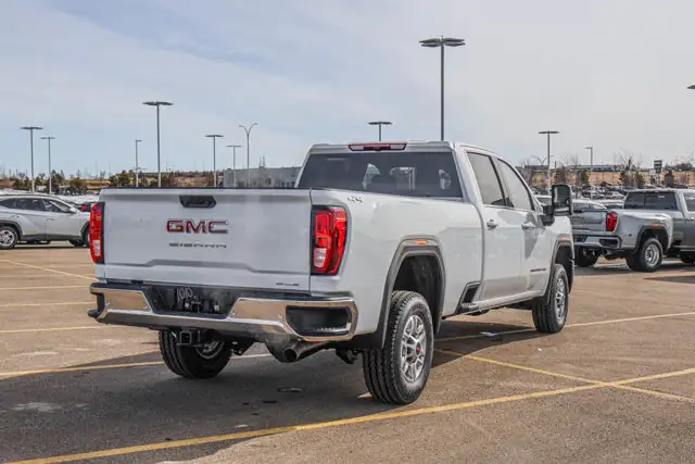 2026 GMC Sierra 2500HD SLE - Photo 8