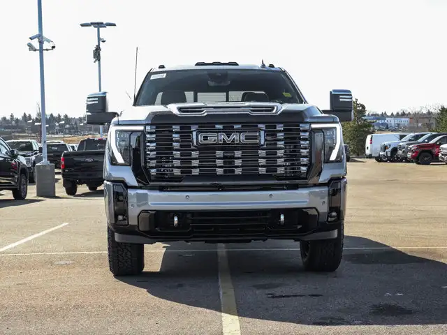 2026 GMC Sierra 2500HD Denali Ultimate - Photo 3
