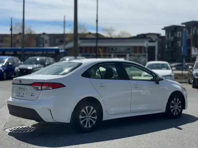 2025 TOYOTA COROLLA - Photo 6
