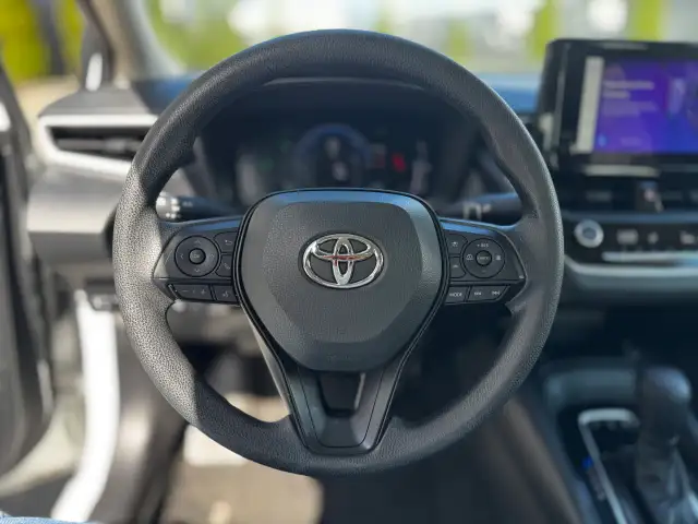 2025 TOYOTA COROLLA - Photo 9