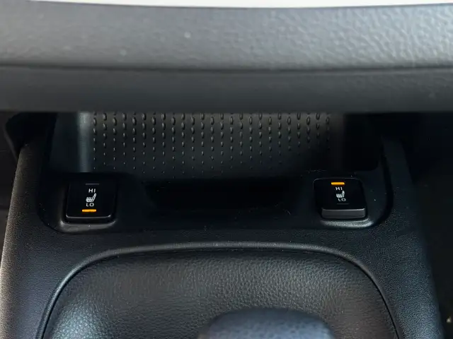2025 TOYOTA COROLLA - Photo 15