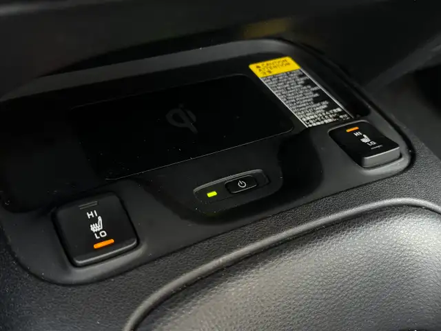 2025 TOYOTA COROLLA - Photo 15