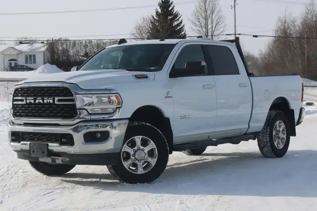 2022 Ram 3500 Big Horn 4X4 (6.7L Diesel)
