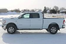 2022 Ram 3500 Big Horn 4X4 (6.7L Diesel) - Photo 3