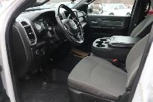 2022 Ram 3500 Big Horn 4X4 (6.7L Diesel) - Photo 6