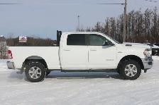 2022 Ram 3500 Big Horn 4X4 (6.7L Diesel) - Photo 12