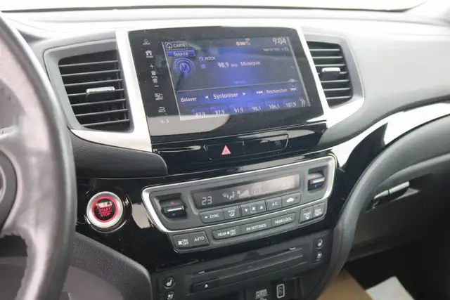 2019 Honda Ridgeline Touring (AWD) - Photo 11
