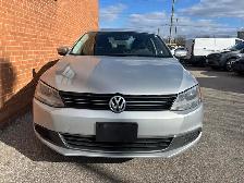 2011 Volkswagen Jetta 4dr 2.5L Auto Comfortline - Photo 2