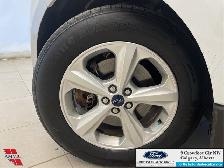 2017 Ford Edge SE AWD - HEATED CLOTH SEATS - 3.5L V6 ENGINE - LO - Photo 18
