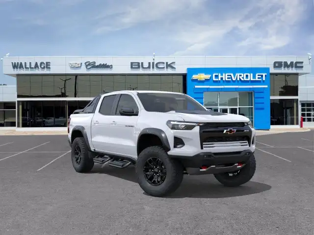 2026 Chevrolet Colorado ZR2 - Photo 2