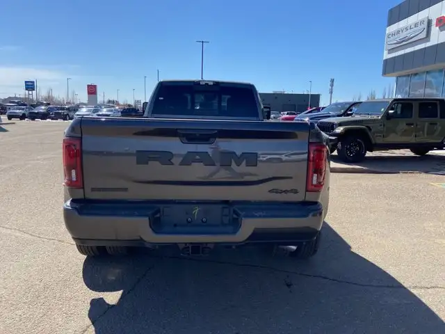 2026 Ram 3500 Big Horn - Photo 6